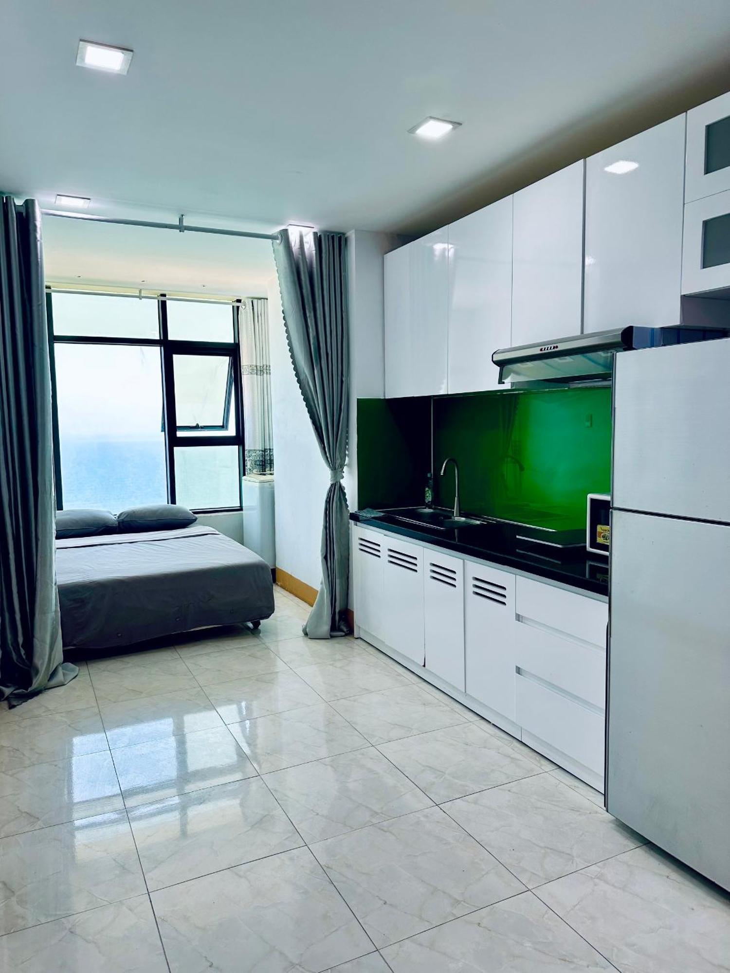 Infinity Sea View Apartment Нячанг Экстерьер фото