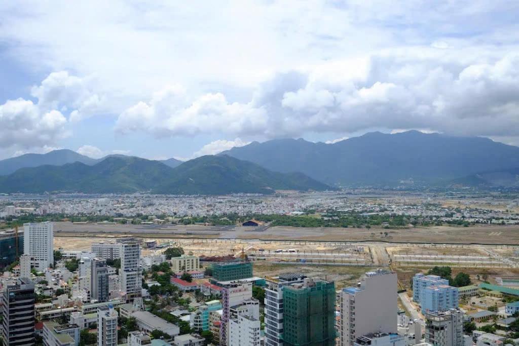 Infinity Sea View Apartment Нячанг Экстерьер фото